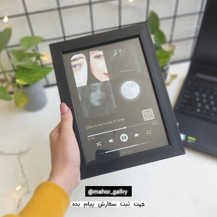 تابلو موزیکال کلاژ با عکس دلخواه هدیه روز همسر